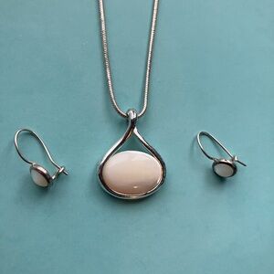 Necklace & Earring Set